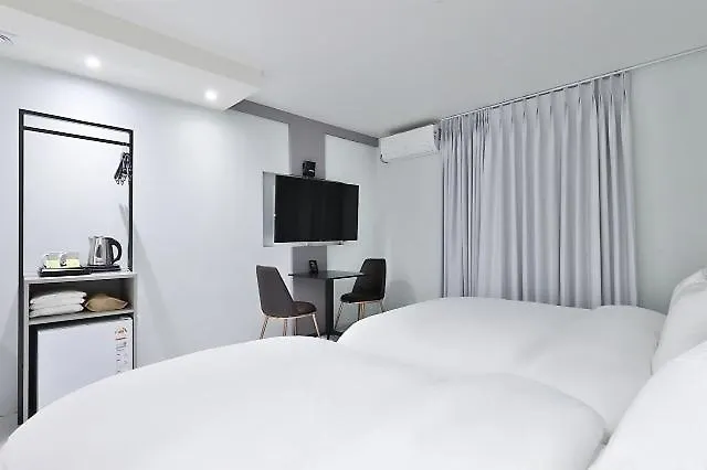 Lenis Seomyeon Motel *