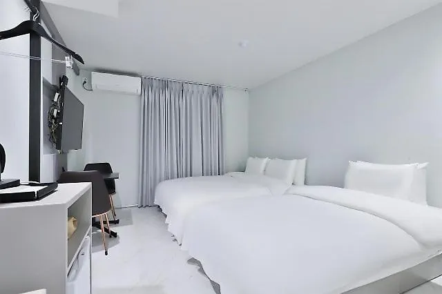 Lenis Seomyeon Motel Busan